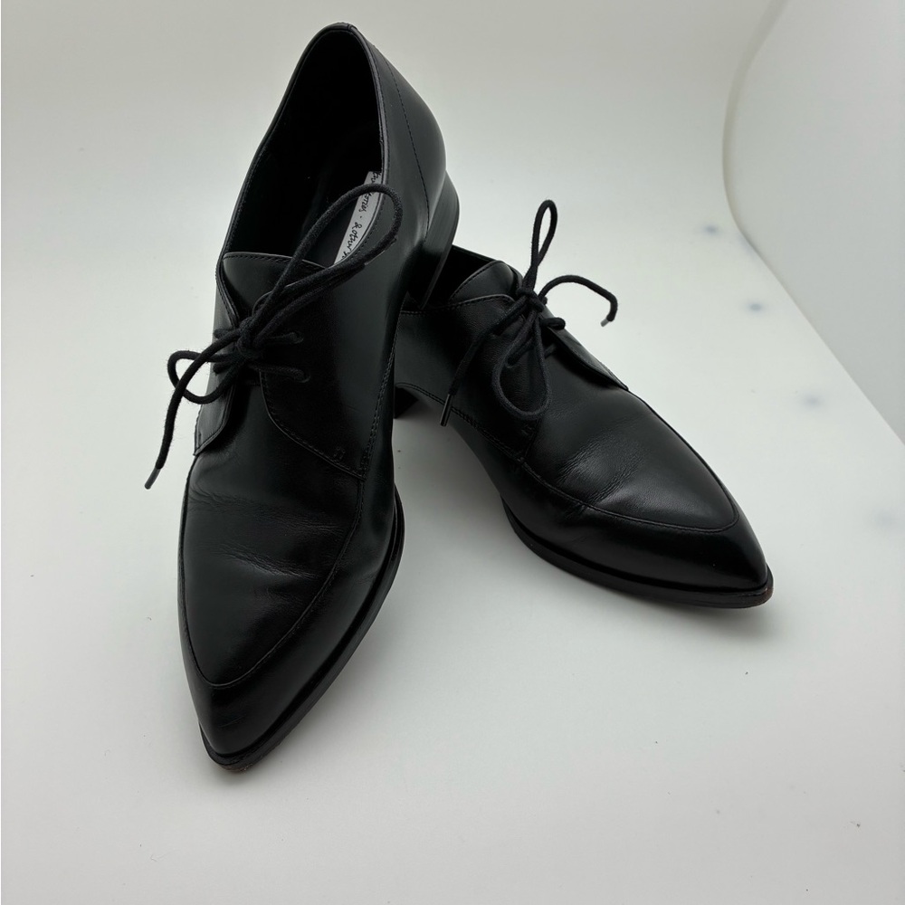 Black Leather Lace-Up Pointy Toe Loafers